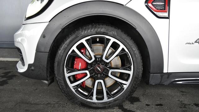 MINI Countryman JCW ALL 4 AT 2021 god. benzin 29.990