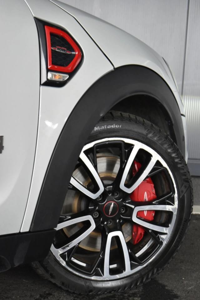 MINI Countryman JCW ALL 4 AT 2021 god. benzin 29.990